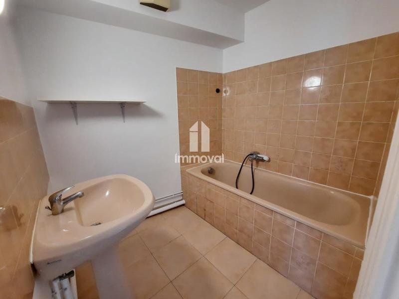 Appartement - 64 m² - 3 pièces