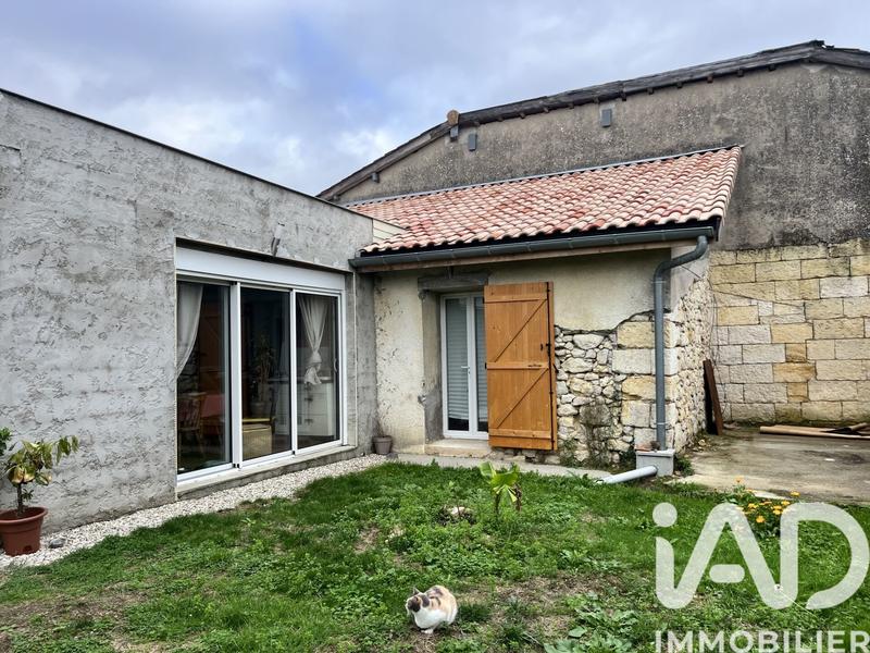 Maison de village - 110 m² - 4 pièces