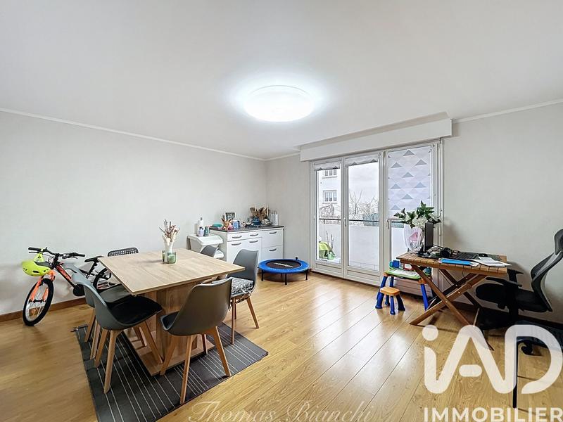 Appartement - 85 m² - 3 pièces