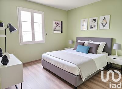 Maison - 186 m² - 10 pièces