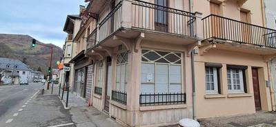 Maison - 99 m² - 16 pièces