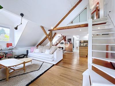 Appartement - 147 m² - 5 pièces