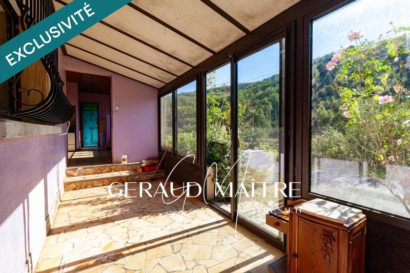 Propriété - 122 m² - 7 pièces