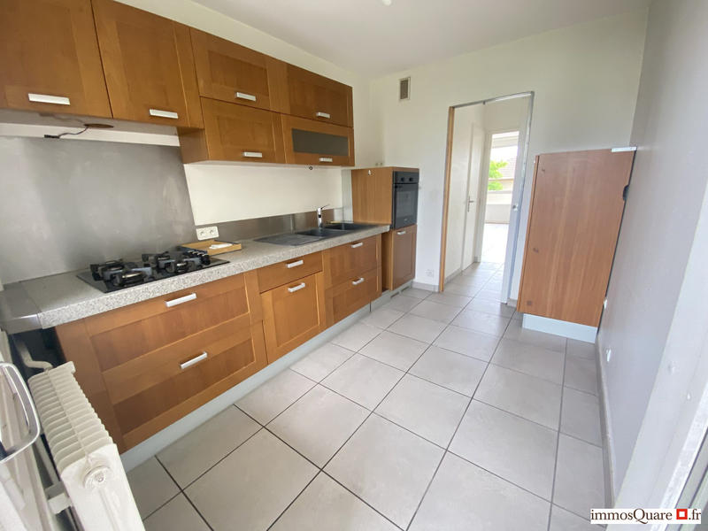 Appartement - 76 m² - 4 pièces