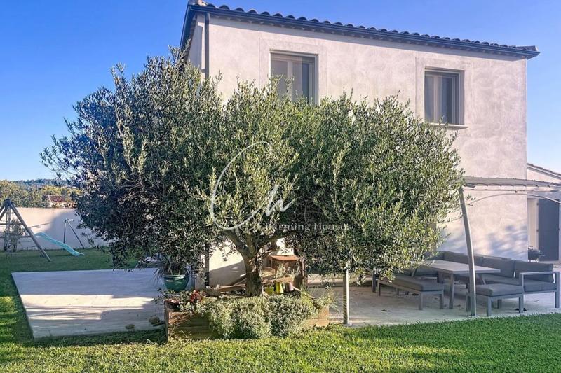 Maison - 135 m² - 5 pièces