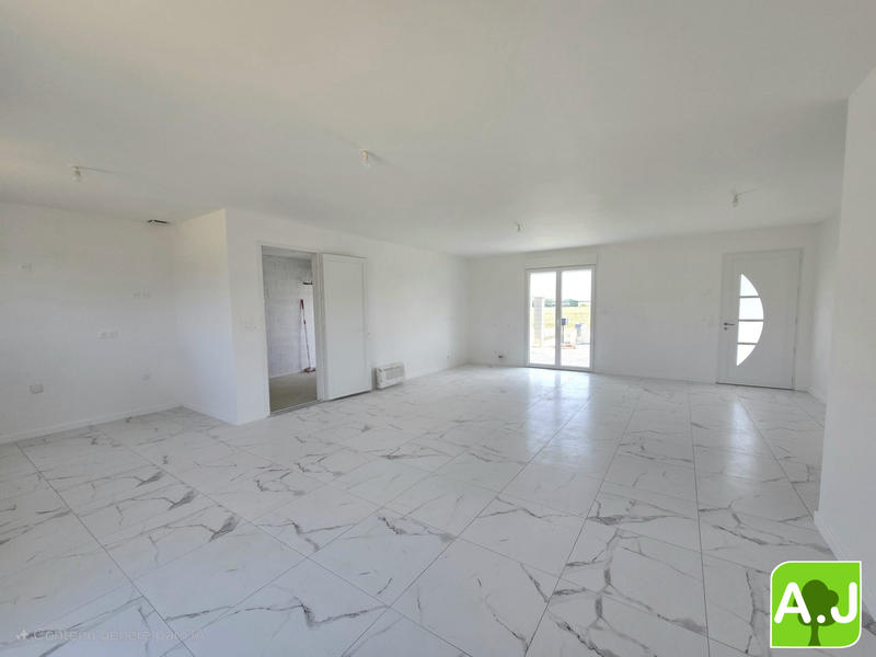 Maison contemporaine - 96 m² - 5 pièces