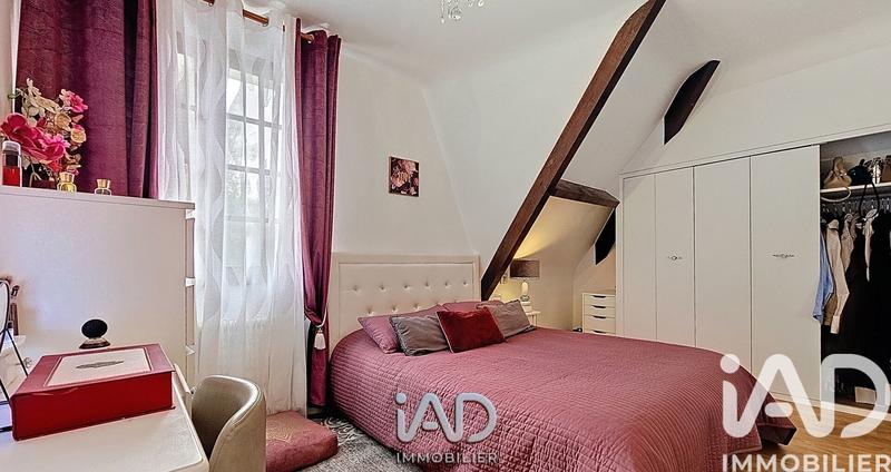 Maison de maîtres - 211 m² - 8 pièces