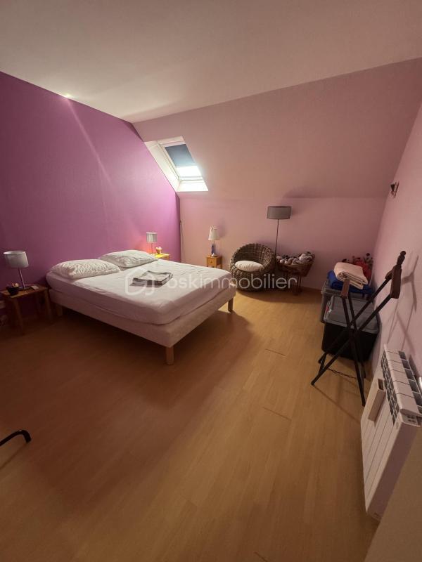 Pavillon - 186 m² - 8 pièces