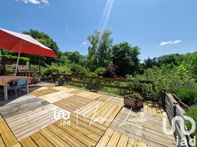 Maison - 81 m² - 5 pièces