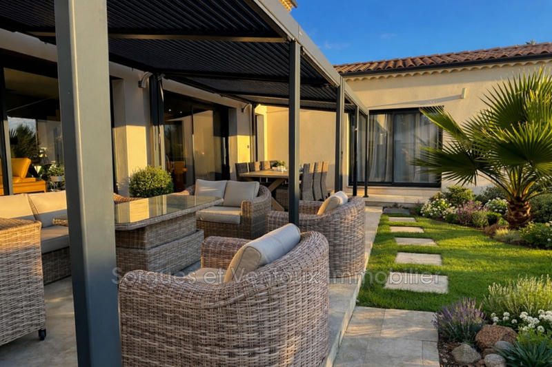 Villa - 153 m² - 4 pièces