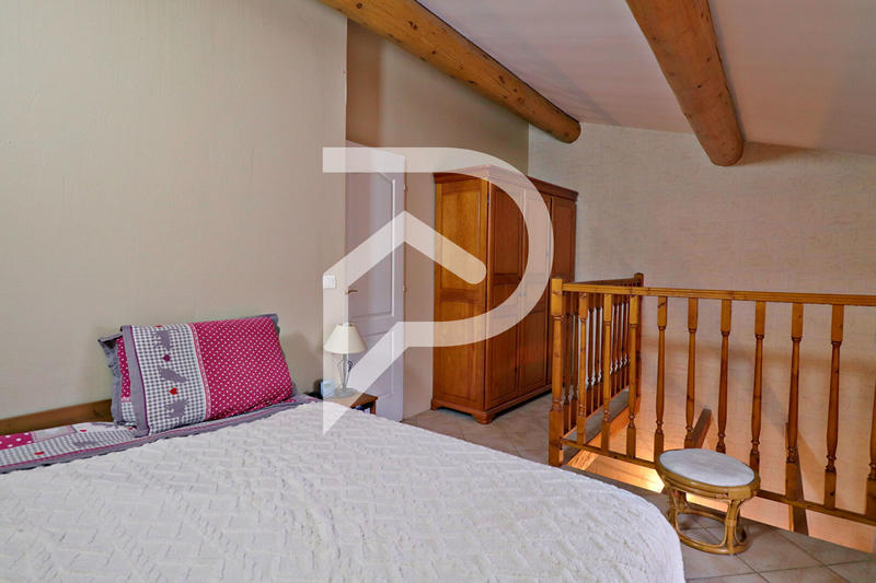 Maison de village - 84 m² - 3 pièces