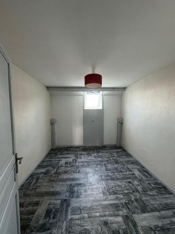 Appartement - 85 m² - 3 pièces