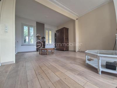 Maison de ville - 168 m² - 8 pièces