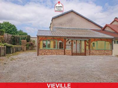 Maison - 200 m² - 8 pièces