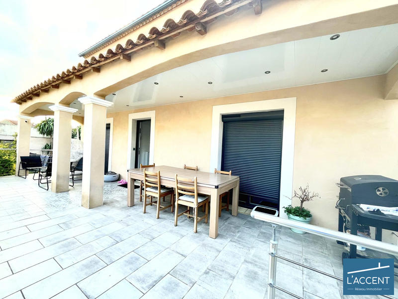 Maison - 183 m² - 6 pièces