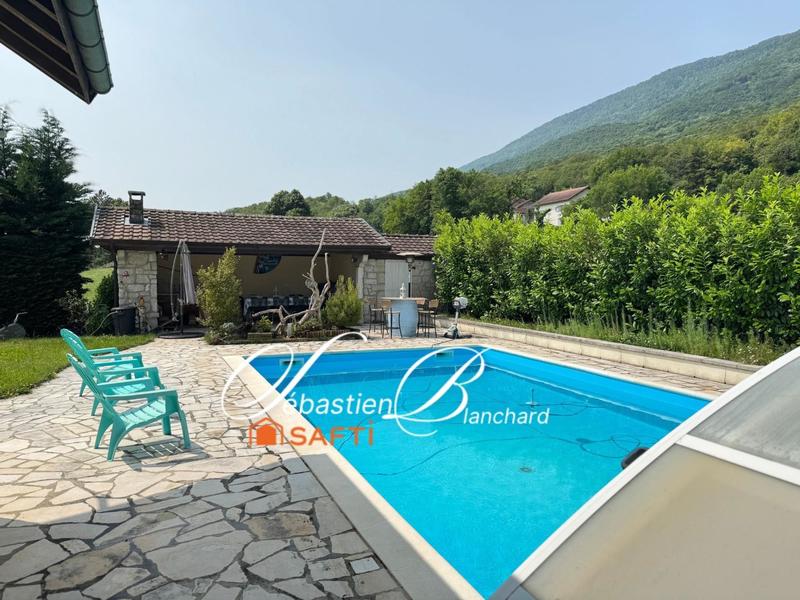 Villa - 135 m² - 6 pièces