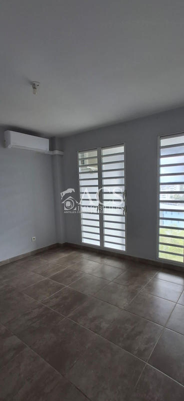 Duplex - 111 m² - 5 pièces