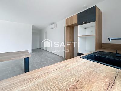 Maison - 98 m² - 4 pièces