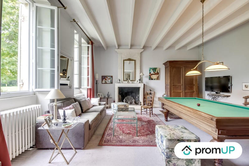 Maison ancienne - 300 m² - 7 pièces