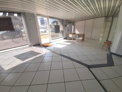 Local commercial - 115 m²