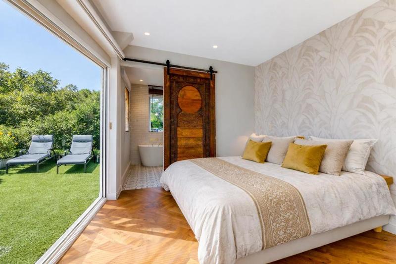 Maison - 215 m² - 7 pièces