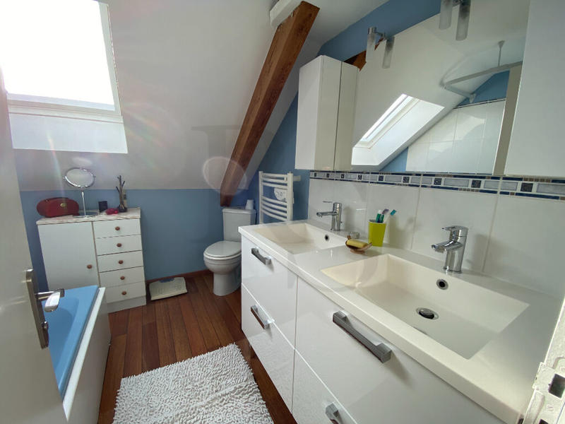 Maison - 87 m² - 4 pièces