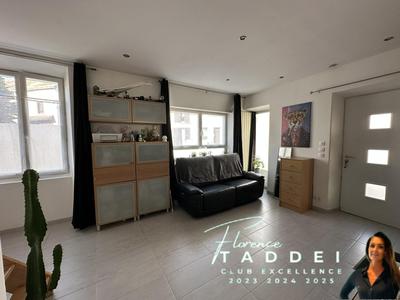 Maison - 87 m² - 4 pièces