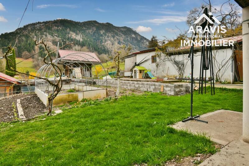 Appartement - 79 m² - 4 pièces