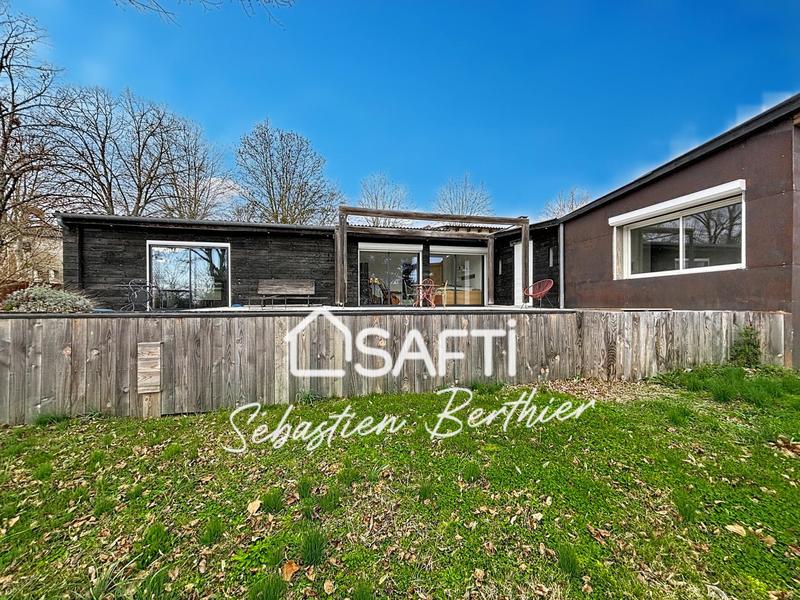 Maison - 180 m² - 6 pièces