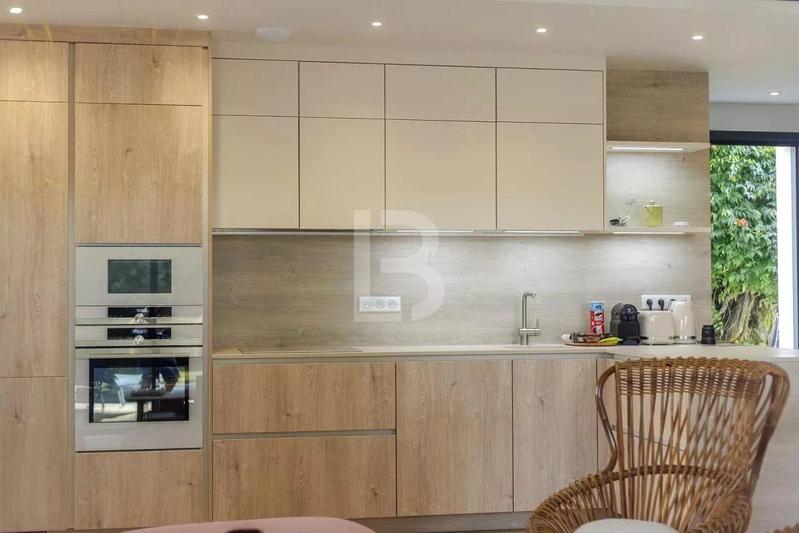 Villa - 163 m² - 5 pièces