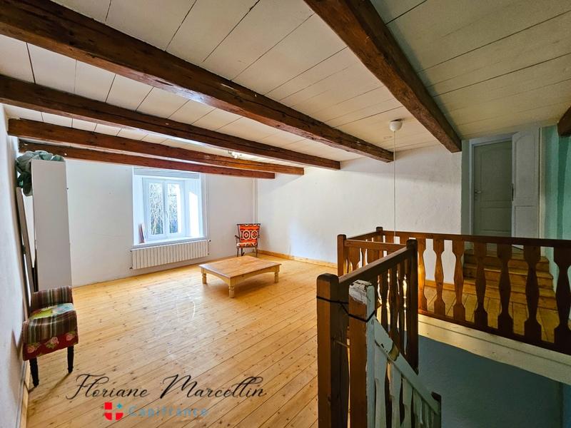 Appartement - 197 m² - 6 pièces