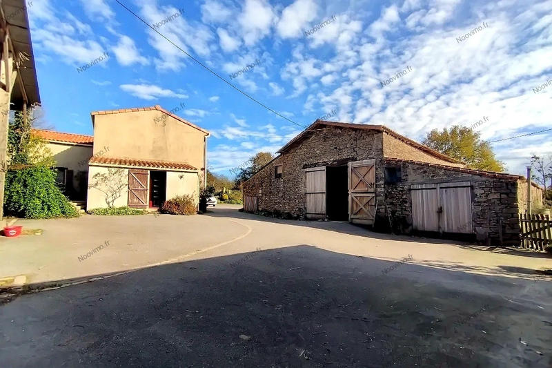 Maison - 152 m² - 5 pièces