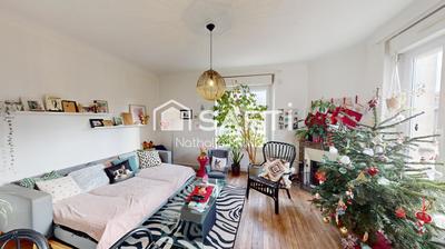 Maison - 100 m² - 4 pièces