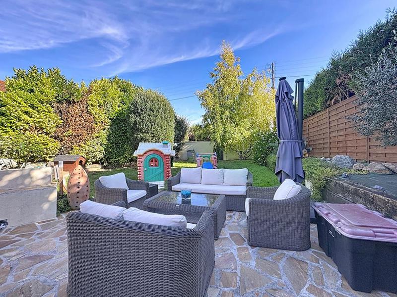 Maison - 91 m² - 5 pièces