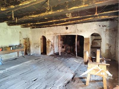 Maison - 150 m² - 3 pièces