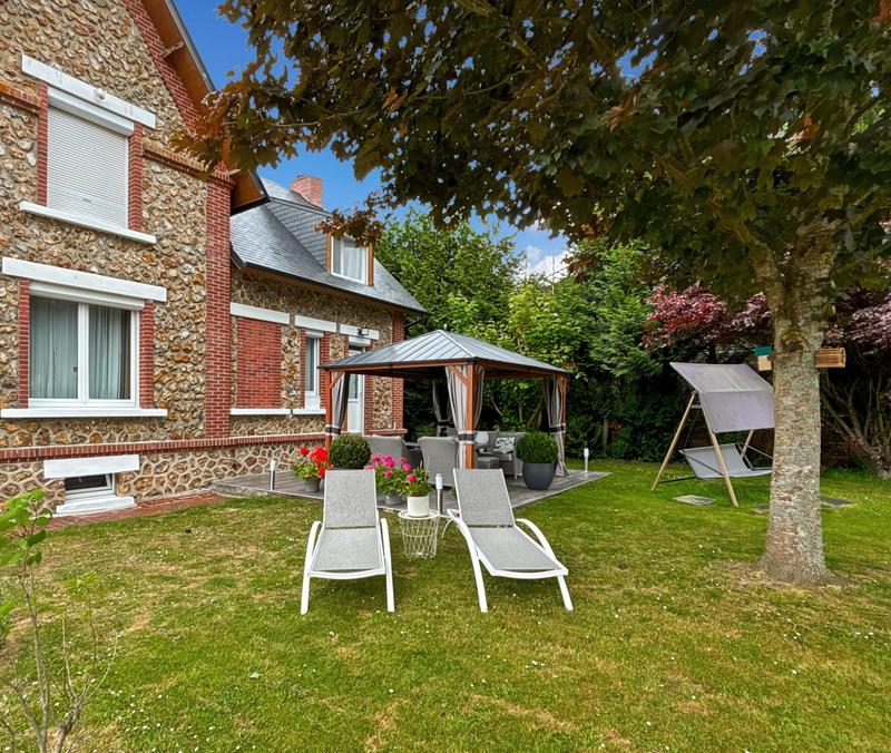 Maison - 108 m² - 5 pièces