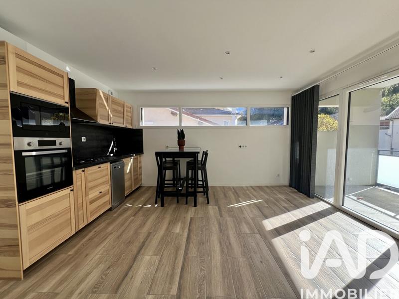 Appartement - 69 m² - 3 pièces