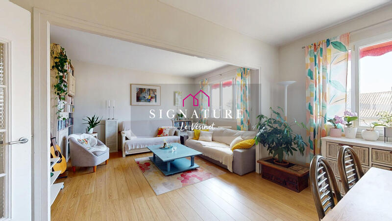 Appartement - 77 m² - 4 pièces