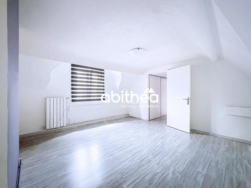 Maison - 181 m² - 7 pièces