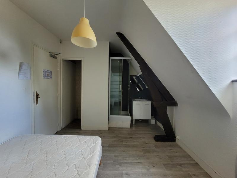 Propriété - 373 m² - 14 pièces