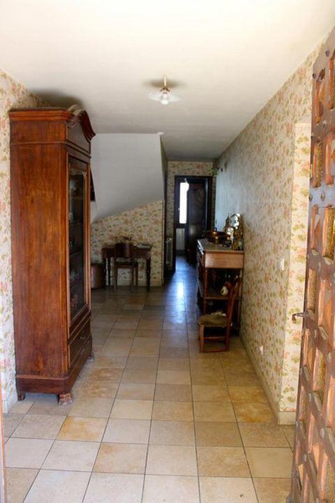 Villa - 199 m² - 6 pièces