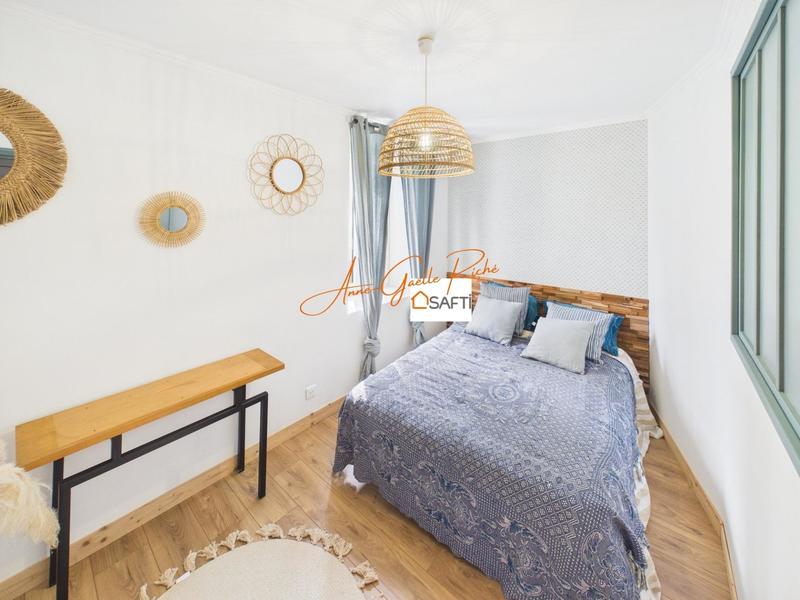 Maison - 145 m² - 12 pièces