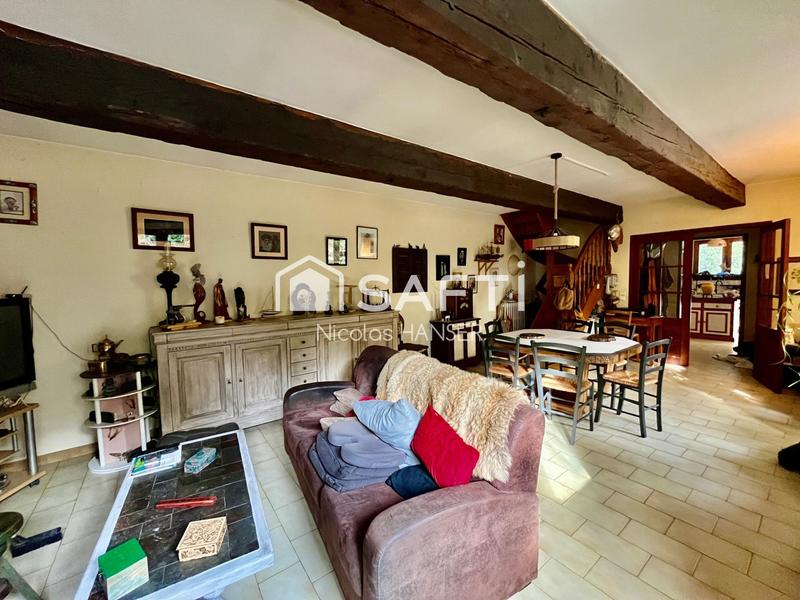 Maison - 254 m² - 13 pièces