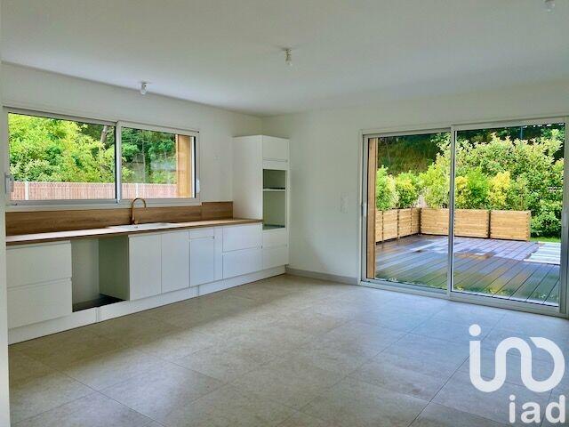 Maison - 128 m² - 5 pièces