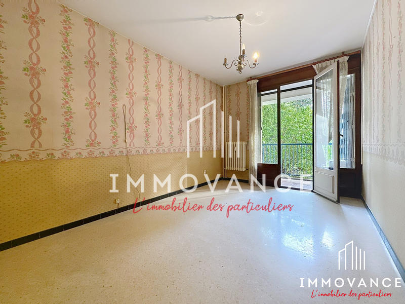 Appartement - 80 m² - 3 pièces