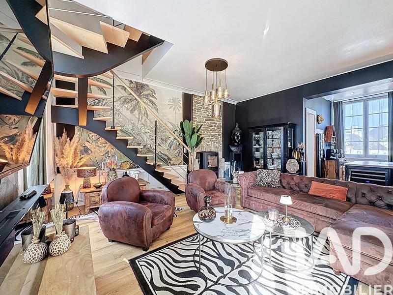 Appartement - 150 m² - 4 pièces