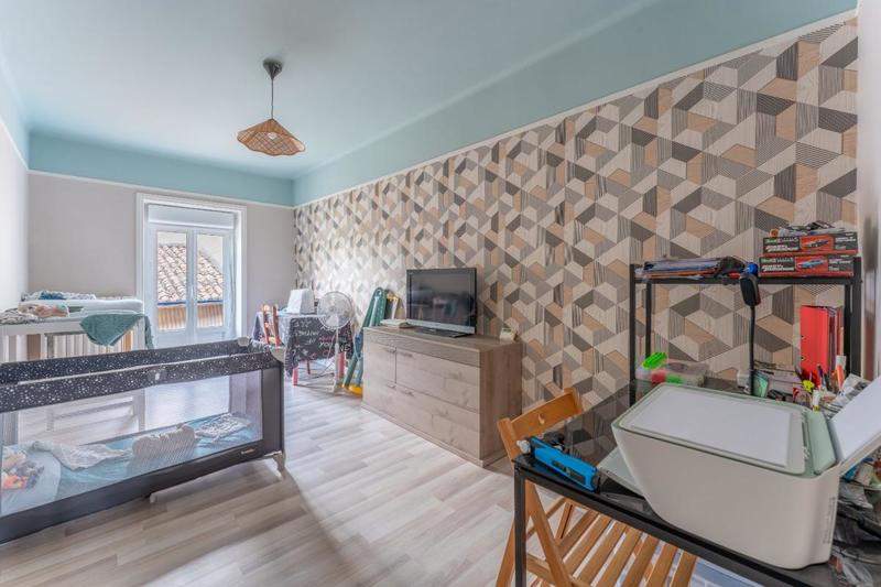 Maison - 175 m² - 8 pièces