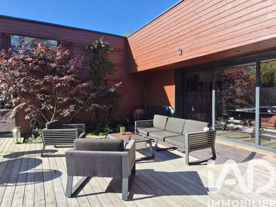 Maison de maîtres - 205 m² - 7 pièces