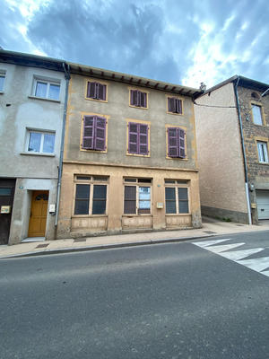 Maison - 152 m² - 7 pièces