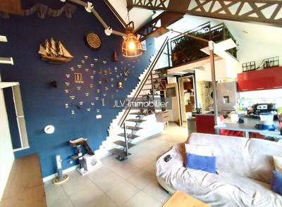 Duplex - 49 m² - 4 pièces